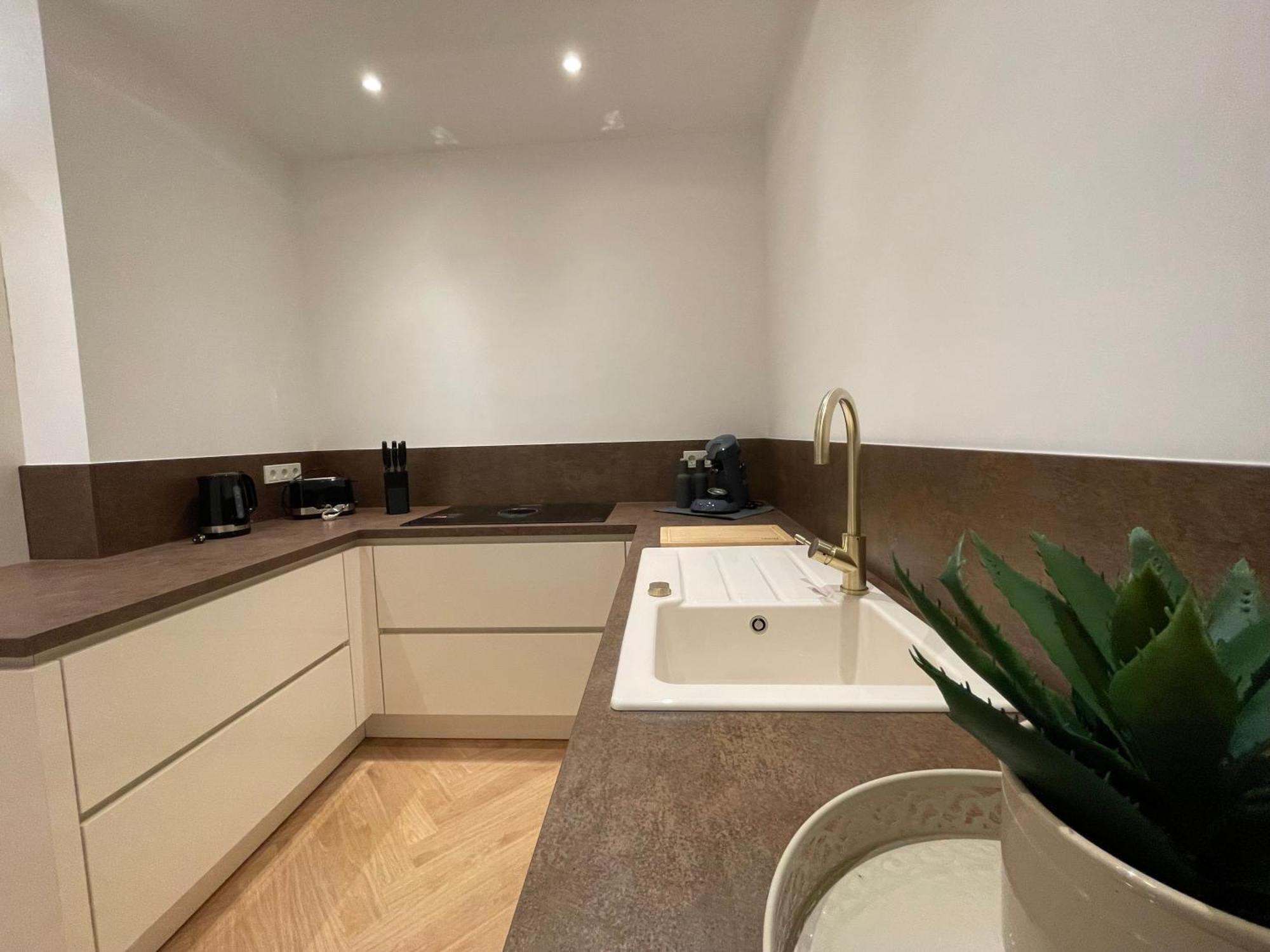 Luxurioese Mit Wellness Oase Saarburg