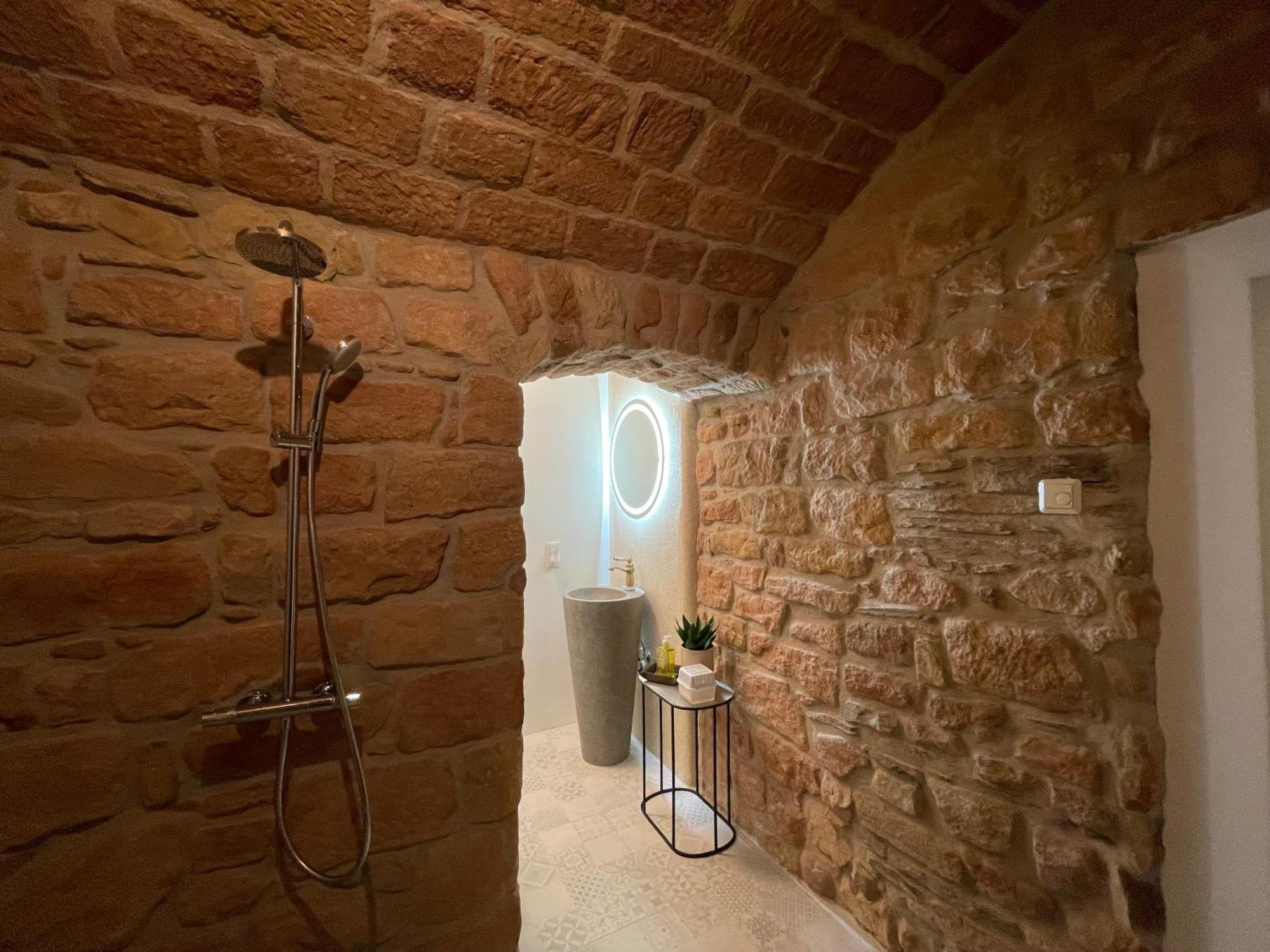 Luxurioese Mit Wellness Oase *
