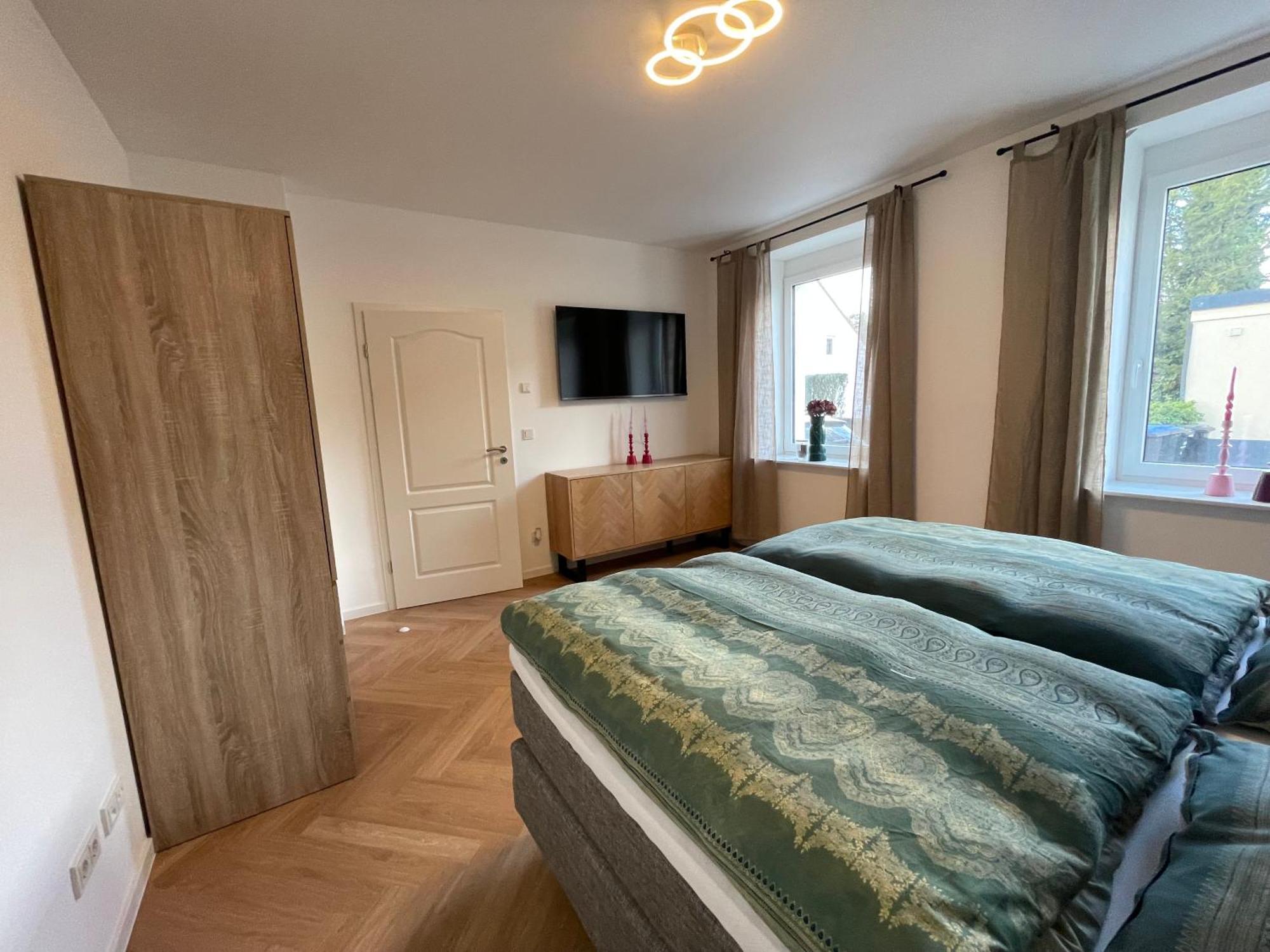 Luxurioese Mit Wellness Oase *
