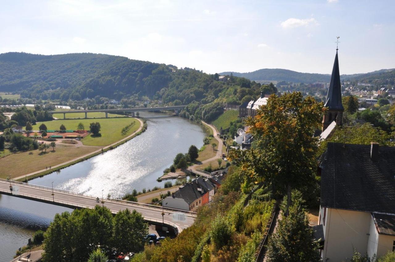 Luxurioese Mit Wellness Oase *
