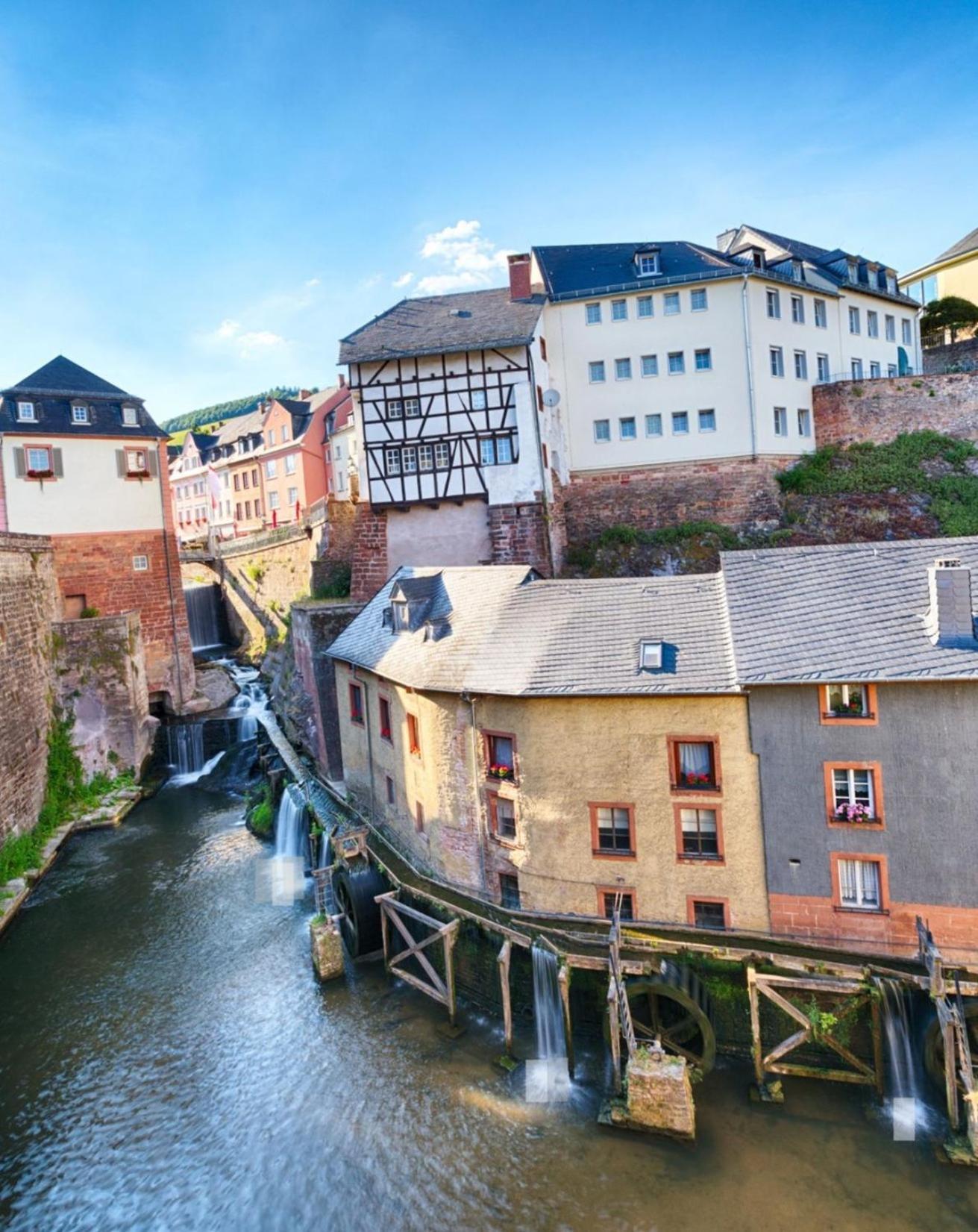 Luxurioese Mit Wellness Oase * Saarburg